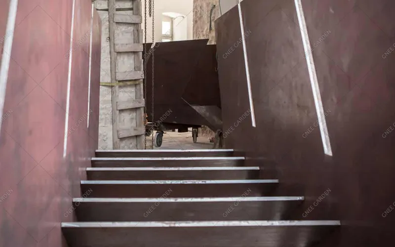 Rusty Metal Garden Stairs Corten Steel Rusty Metal Garden Stairs Corten Steel